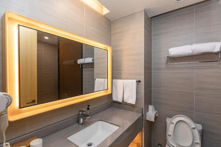 Bathroom 3, Ji Hotel, Shenzhen