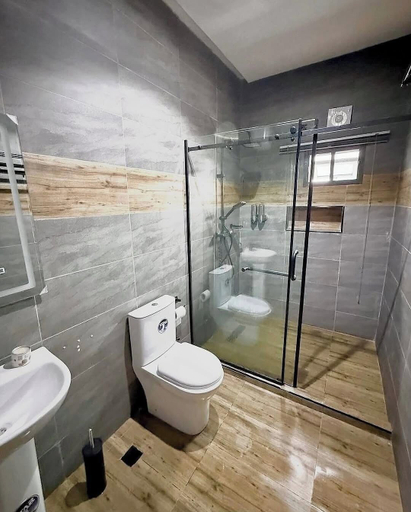 Bathroom 2, Orange Green Apartment, Kaduna South