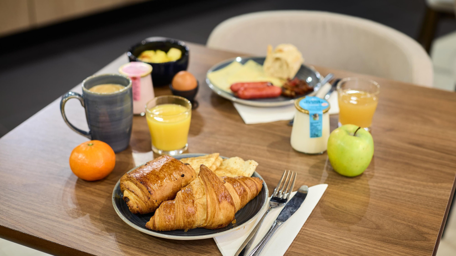 Food & Drinks 5, Campanile PRIME - Saint-Quentin-en-Yvelines, Yvelines