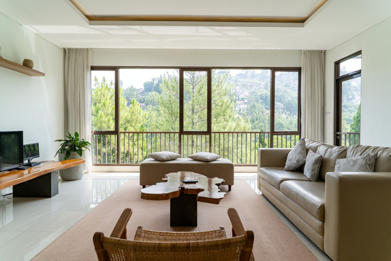 Others 5, Magenta Hill View Villa 6 Bedrooms With a Private Swimming Pool and a Movie Room and a Billiard Table, Bandung