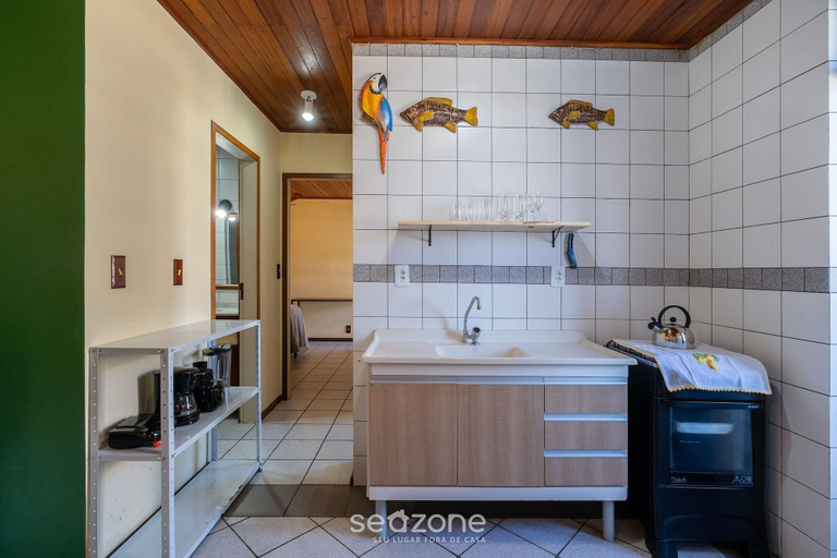 Private kitchen 3, Apartments 150m From the Beach in Ponta das Canas - CND, Florianopolis