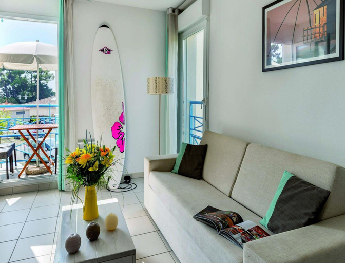 Living room 5, Seaside Apartment in Saint-palais-sur-mer, Charente-Maritime