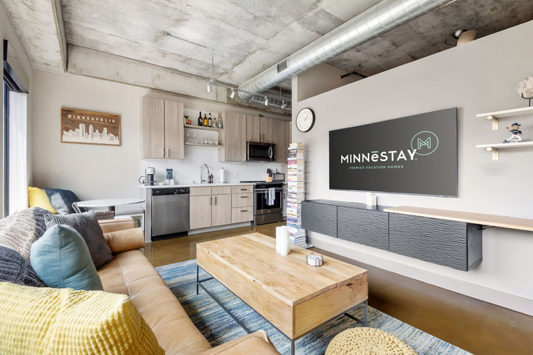 Primary image, Sable 504 - One Bedroom, Hennepin