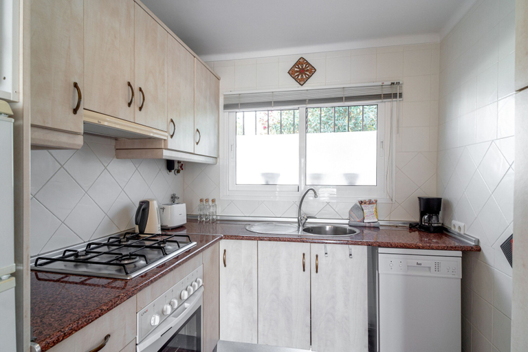 Private kitchen, Via Romana 87 by Casasol, Málaga