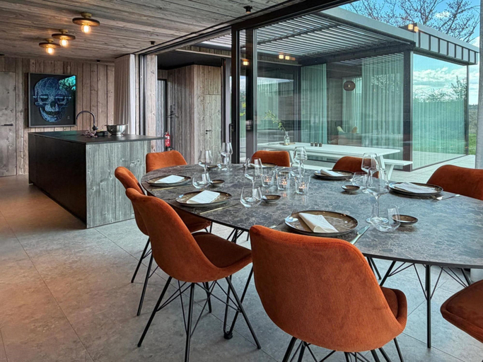 Dining 5, Luxury Design in the Heart of Nature, Namur