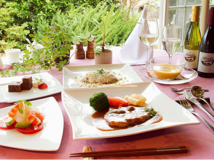 Food & Drinks, Bonnefemme, Yugawara