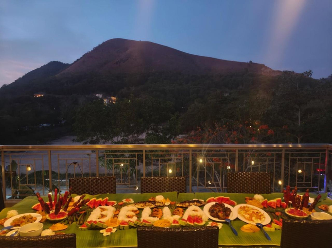 Food & Drinks 4, Bella Villa Coron, Coron