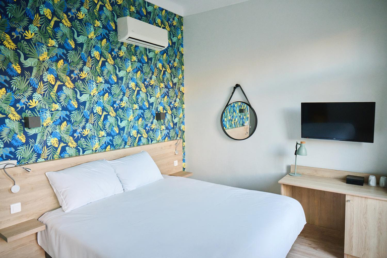 Bedroom 2, Hotel Aria, Alpes-Maritimes
