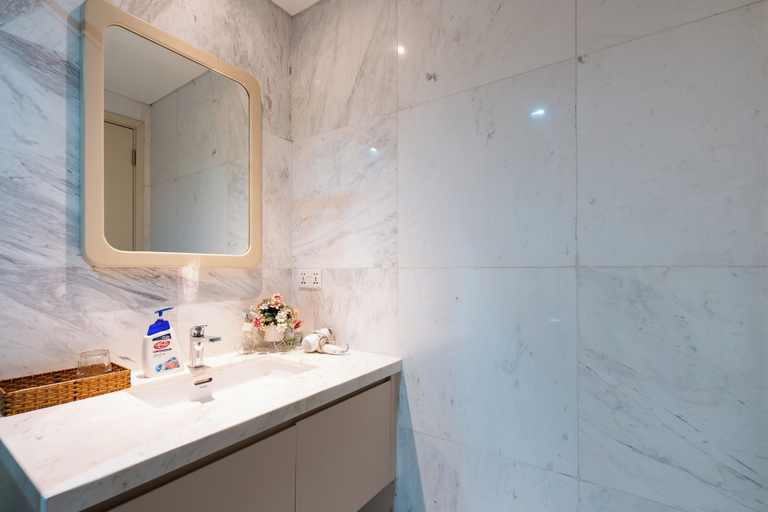 Bathroom 5, Tracy Ben Thanh Tower, District 1