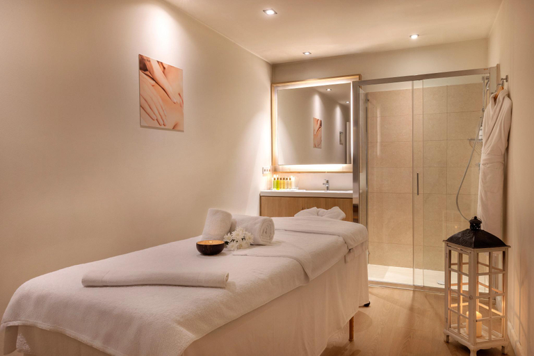 Bedroom, Secrets Mallorca Villamil Resort & Spa - Adults Only (+18), Baleares