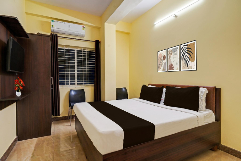 Bedroom 3, Hotel O Srigandhakavalu Formerly Chamundeshwari Lodging, Bangalore