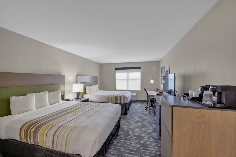Bedroom 3, Country Inn & Suites by Radisson, Braselton, GA, Barrow
