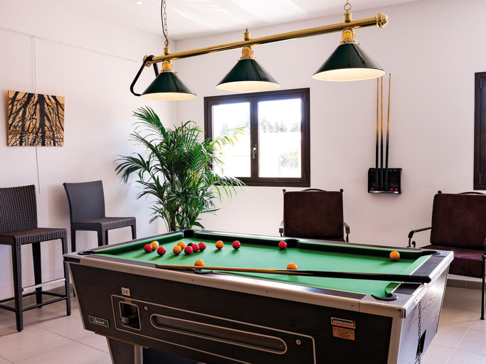 Game room, Luberon Provencal Cottage for 6, Vaucluse