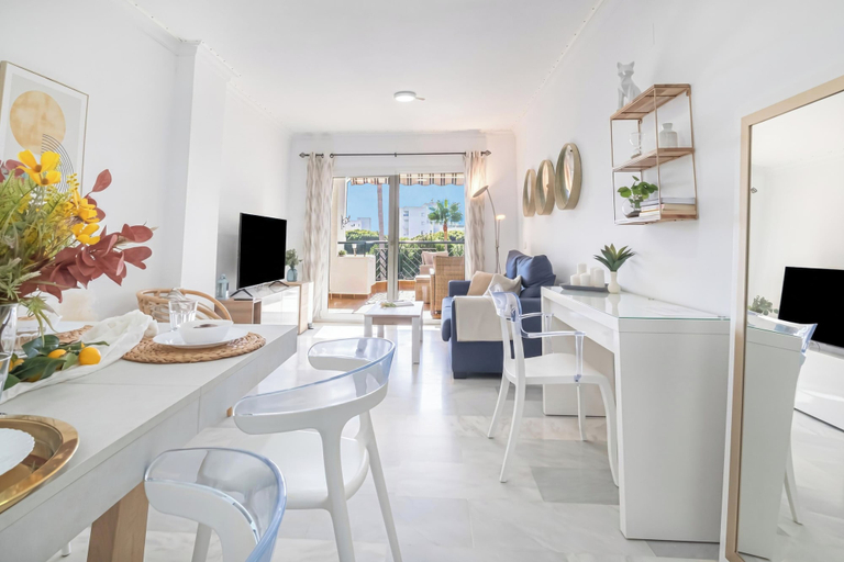 Living area 4, Mi Capricho Modern Sunshine, Málaga