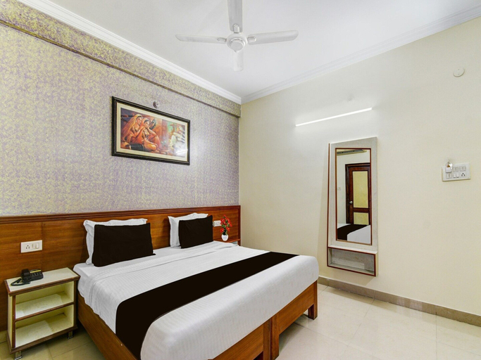 Room 3, Deluxe With Twin Bed Delight Inn Gachibowli, Hyderabad