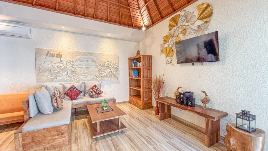 Others 2, Villa Janu Penestanan, Gianyar
