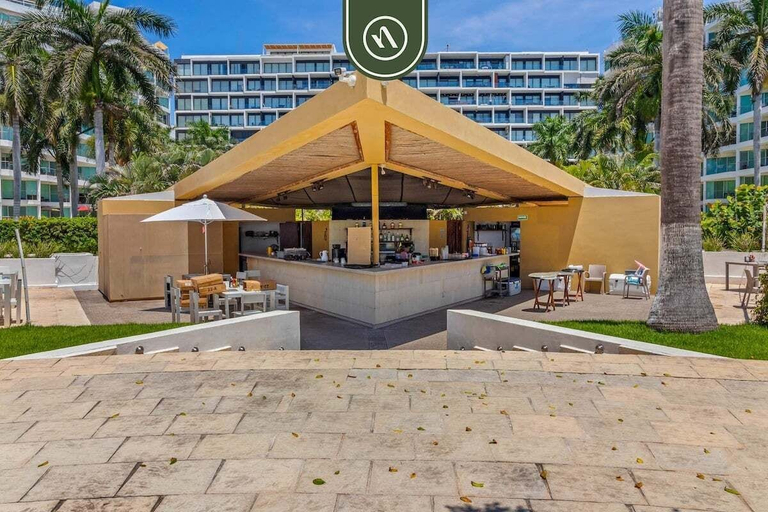 Bar (on property), Oceanview 1 BR Condo With Private Beach - Pools, Compostela