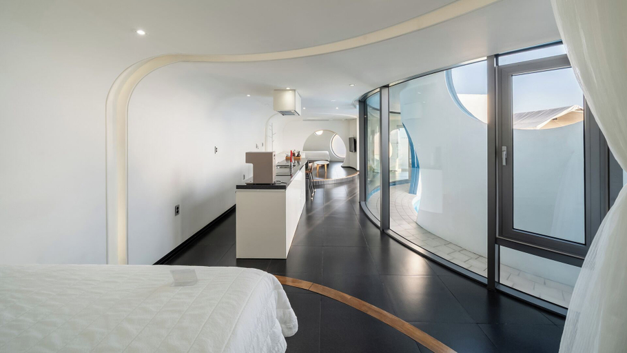 Bedroom 3, Namhae Pumda Pool Villa Pension, Namhae