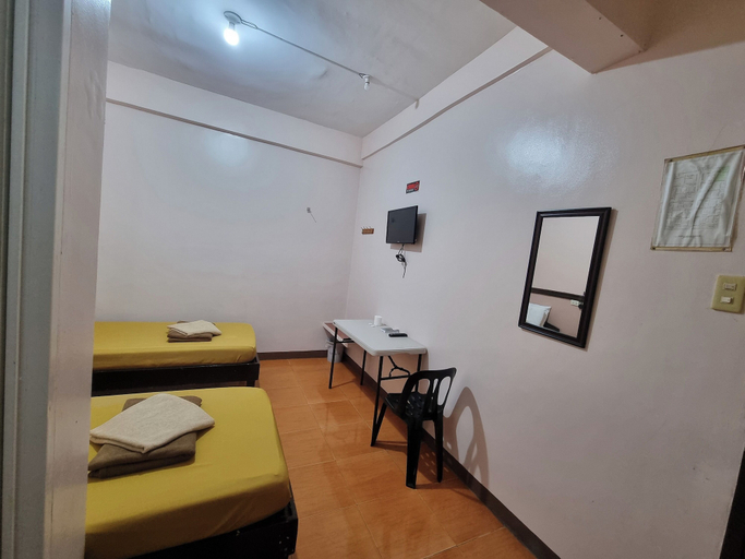 Room 2, Palm Woods Pensionne Home General Santos, General Santos City