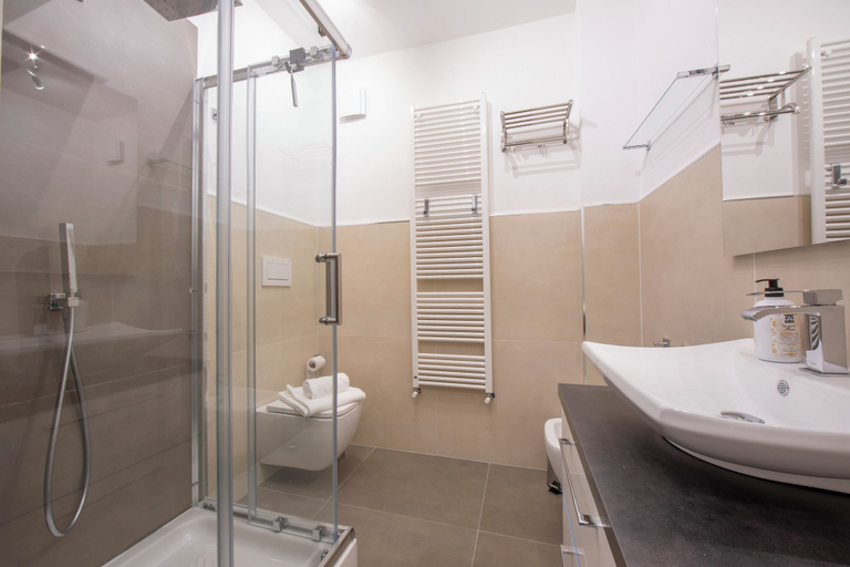 Bathroom, Menaggio Palphi, Como