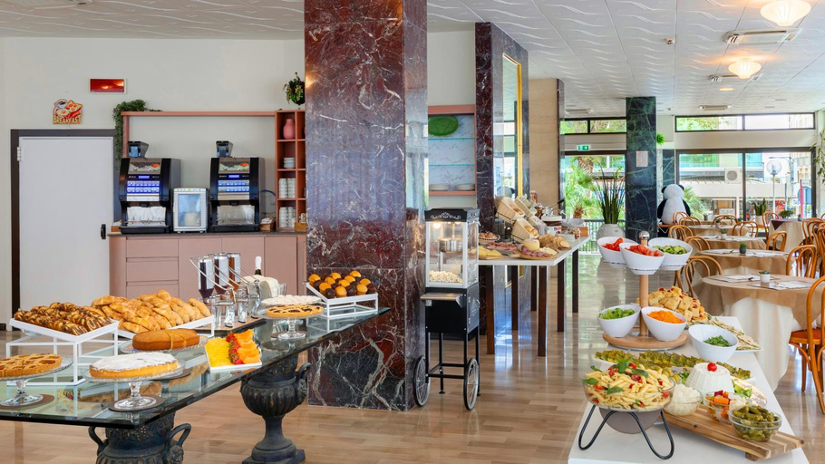 Food & Drinks 5, Hotel Brig, Rimini