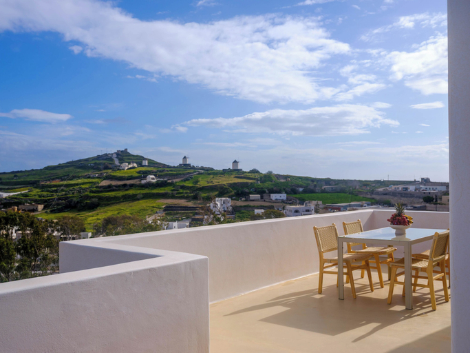 Outdoor dining 2, Nikolia's House, New Luxe villa & Prive Jacuzzi, South Aegean