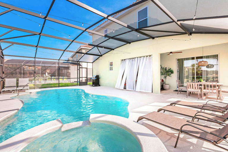 Sport & Beauty 5, Upstay Solterra Resort Villa w Pool & Games Room, Polk