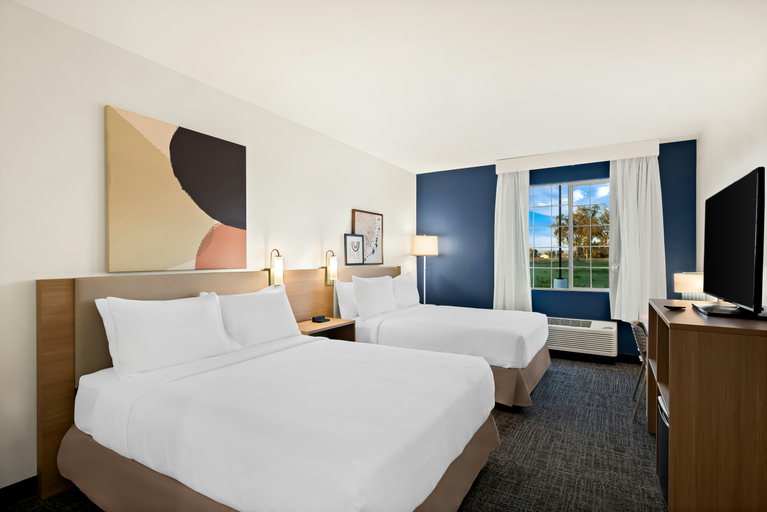 Bedroom 3, Spark by Hilton Williams, Colusa