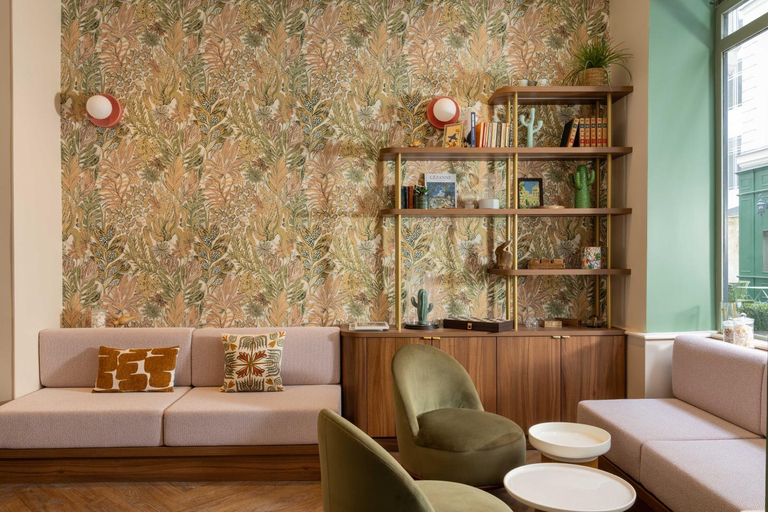 Public Area 2, Hotel Be Onrii, Paris