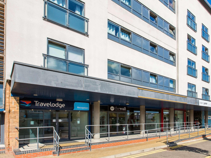 Exterior & Views 3, Travelodge Clacton-on-Sea Central, Essex