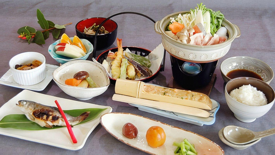 Food & Drinks