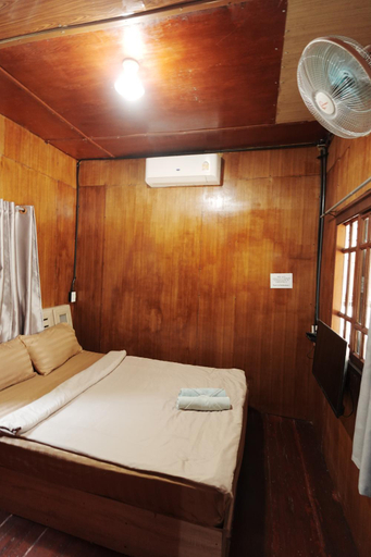 Bedroom 2, NP โฮมสเตย์ นอนเต็นท์ติดแอร์, Muak Lek