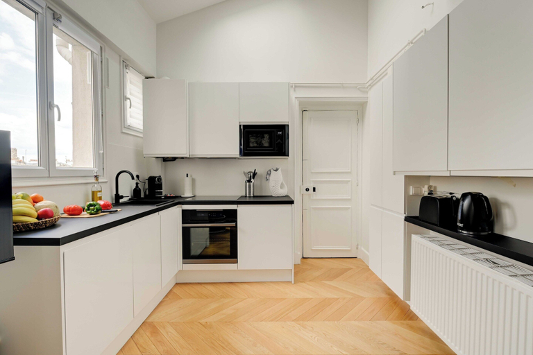 Private kitchen, Spacious Appartement 2br/7p - Nogent-sur-marne, Val-de-Marne
