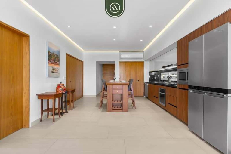 Private kitchen 2, Indigo Luxury Two-bedroom Escape, Compostela