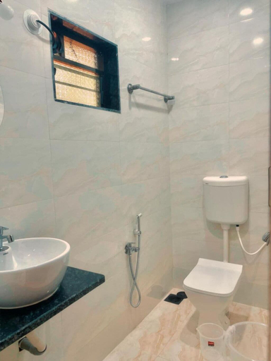 Bathroom 4, Silver Shark Boutique Villas, Sindhudurg
