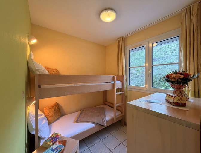 Room 5, Spacious Duplex Escape in Cerbere, Pyrénées-Orientales