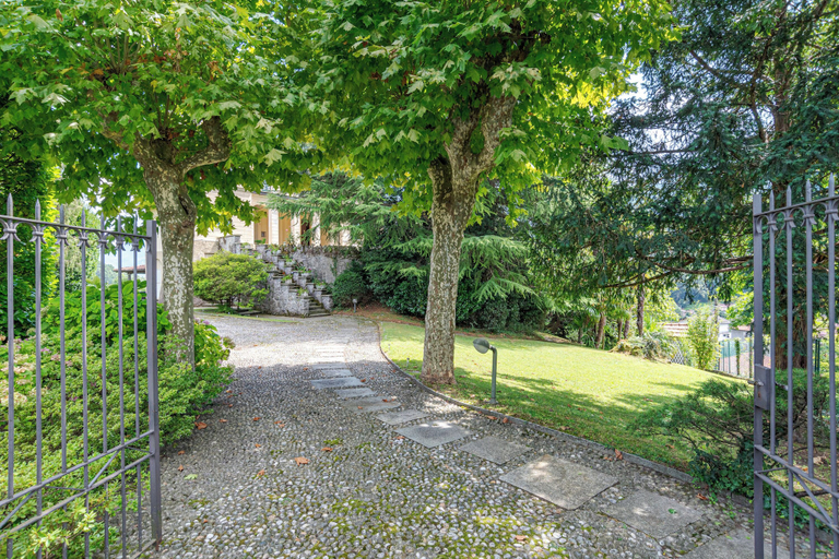 Others 5, Villa Near Golf Club Menaggio, Como