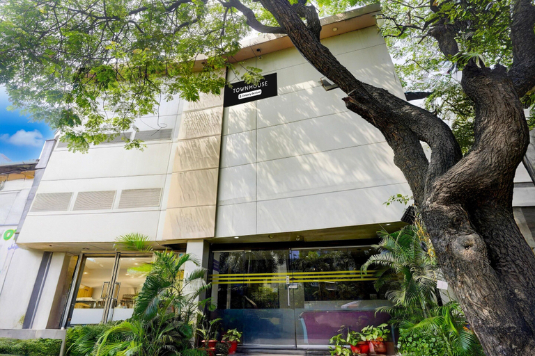 Exterior 5, Deluxe Hotel Amour, Mumbai Suburban
