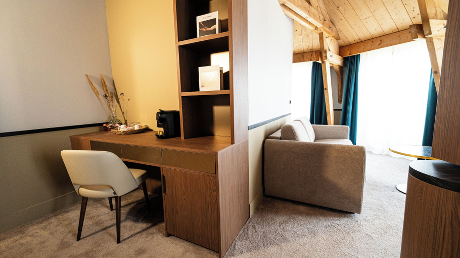 Living area, Hotel & Spa des Beaux-Arts Bourges, a member of Radisson Individuals, Cher