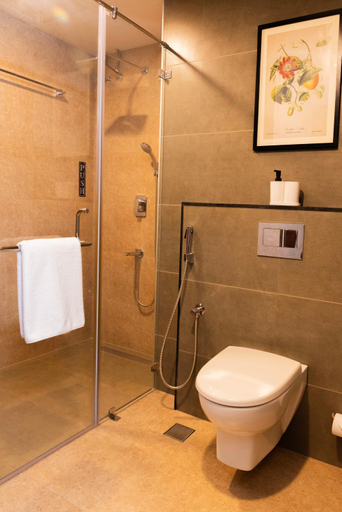 Bathroom 3, Dutch Manor Boutique Hotel, Ernakulam