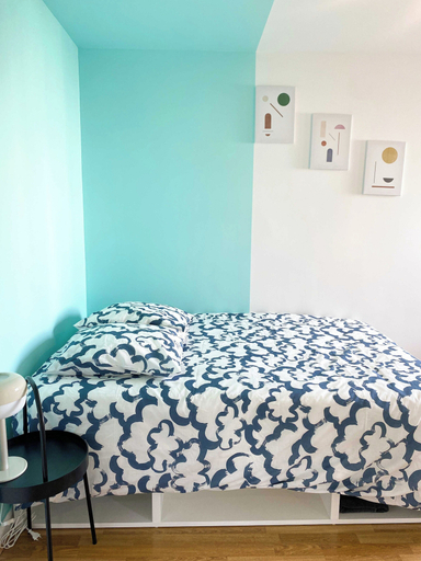 Room 2, Private Room in Shared Apartment - Villeurbanne, Rhône