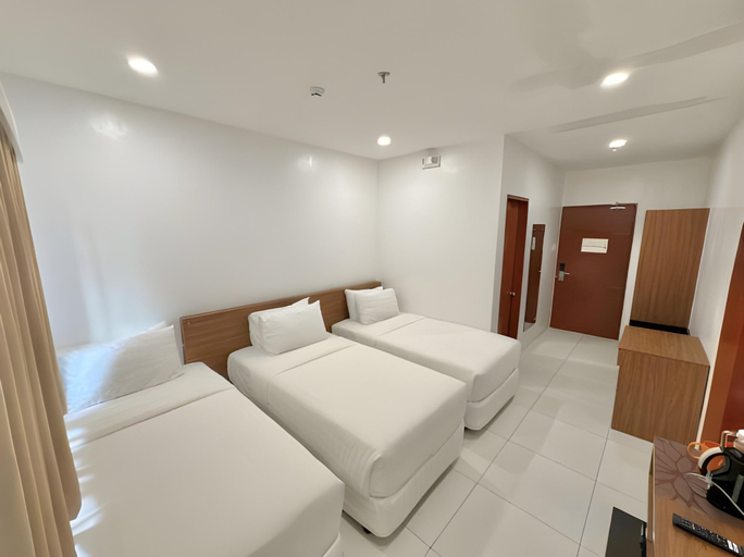 Bedroom 2, Cris Inn Tagum, Tagum City