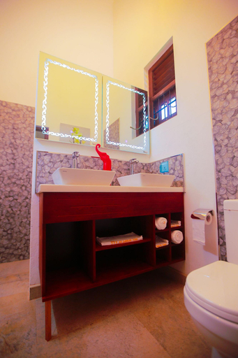 Bathroom 2, Sri Lankan Villa, Habaraduwa