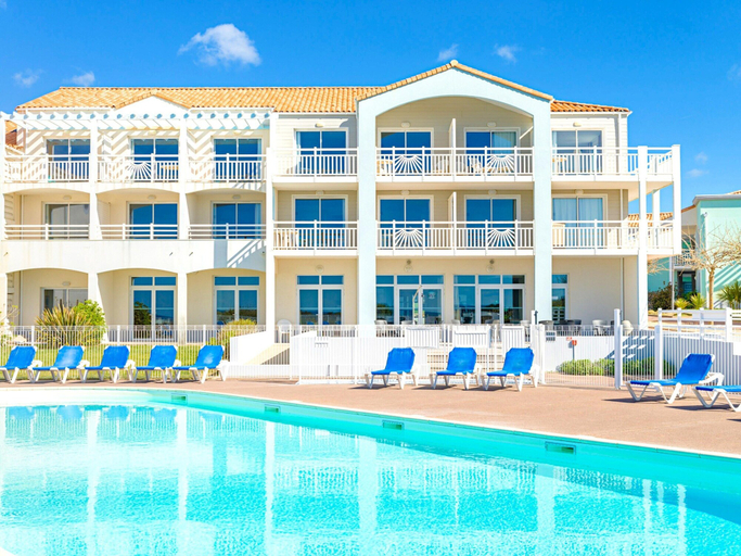 Pool 5, Family Coastal Escape in the Vendee, Vendée
