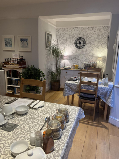 Food & Drinks 5, The Glastonbury Town House, Somerset