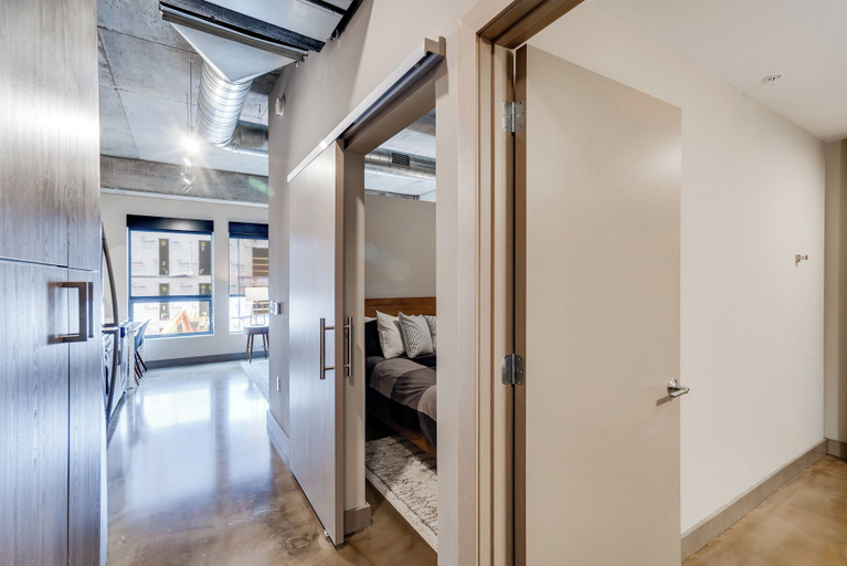 Bedroom 3, Sable 306 - One Bedroom, Hennepin