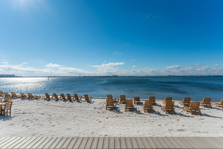 Beach 4, Direct Waterfront Cabin Sunset Views 4, Okaloosa