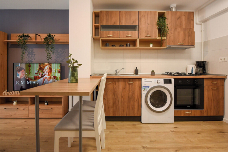 Others 5, Urban Heaven in Aviatiei Business Area, Municipiul Bucuresti