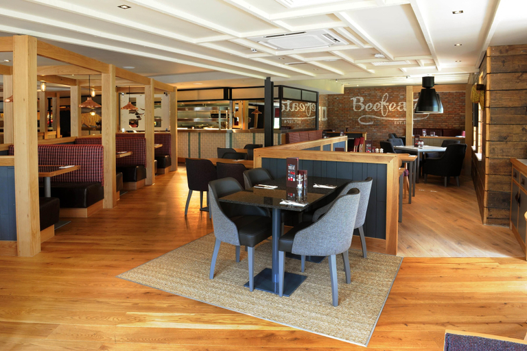 Food & Drinks 5, Premier Inn Redditch North - A441, Worcestershire