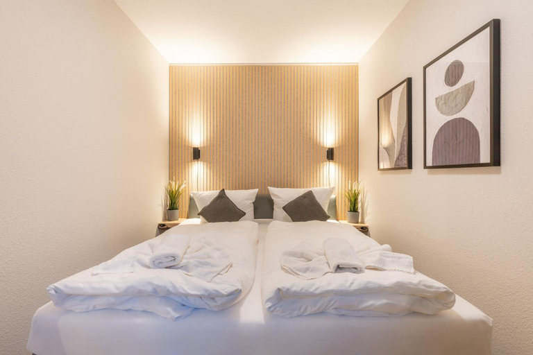 Bedroom 2, Schloss Hohenzollern 4A und 4B, Vorpommern-Greifswald